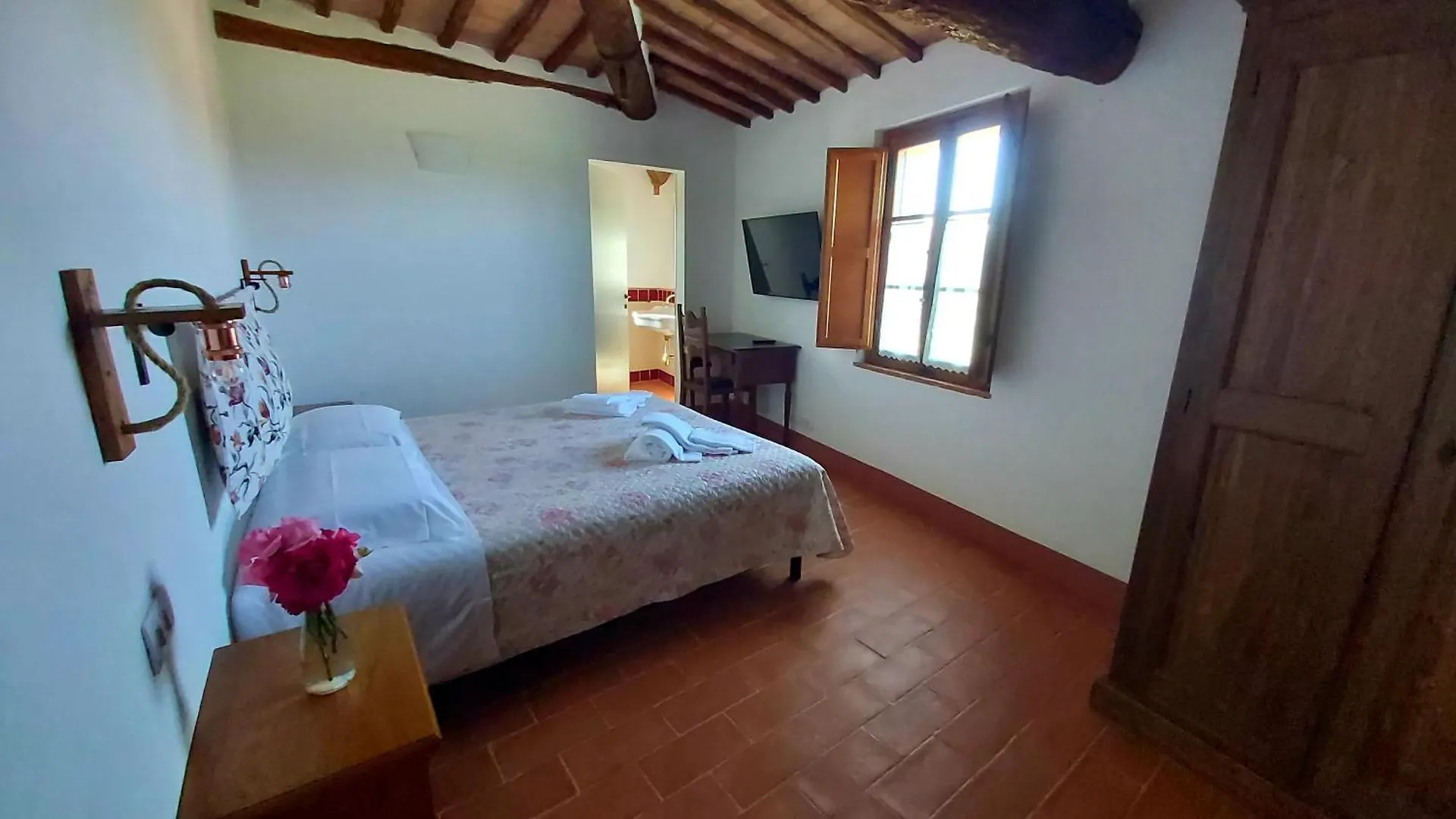 Agriturismo La Taverna Sovicille Italie