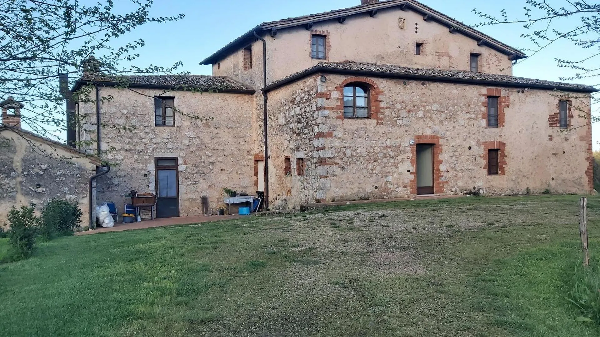 Agriturismo La Taverna Sovicille 0*,