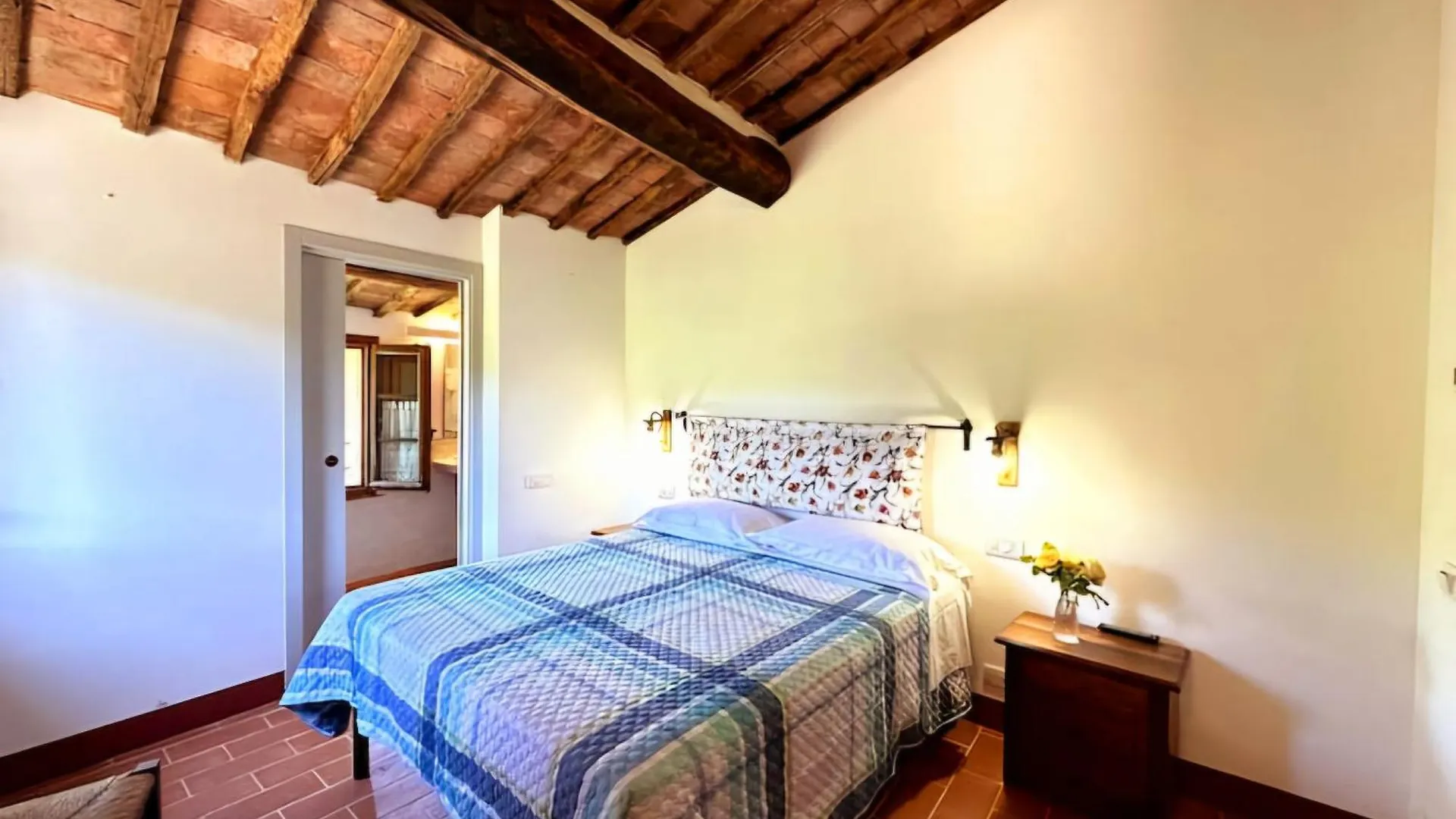Farm stay Agriturismo La Taverna Sovicille
